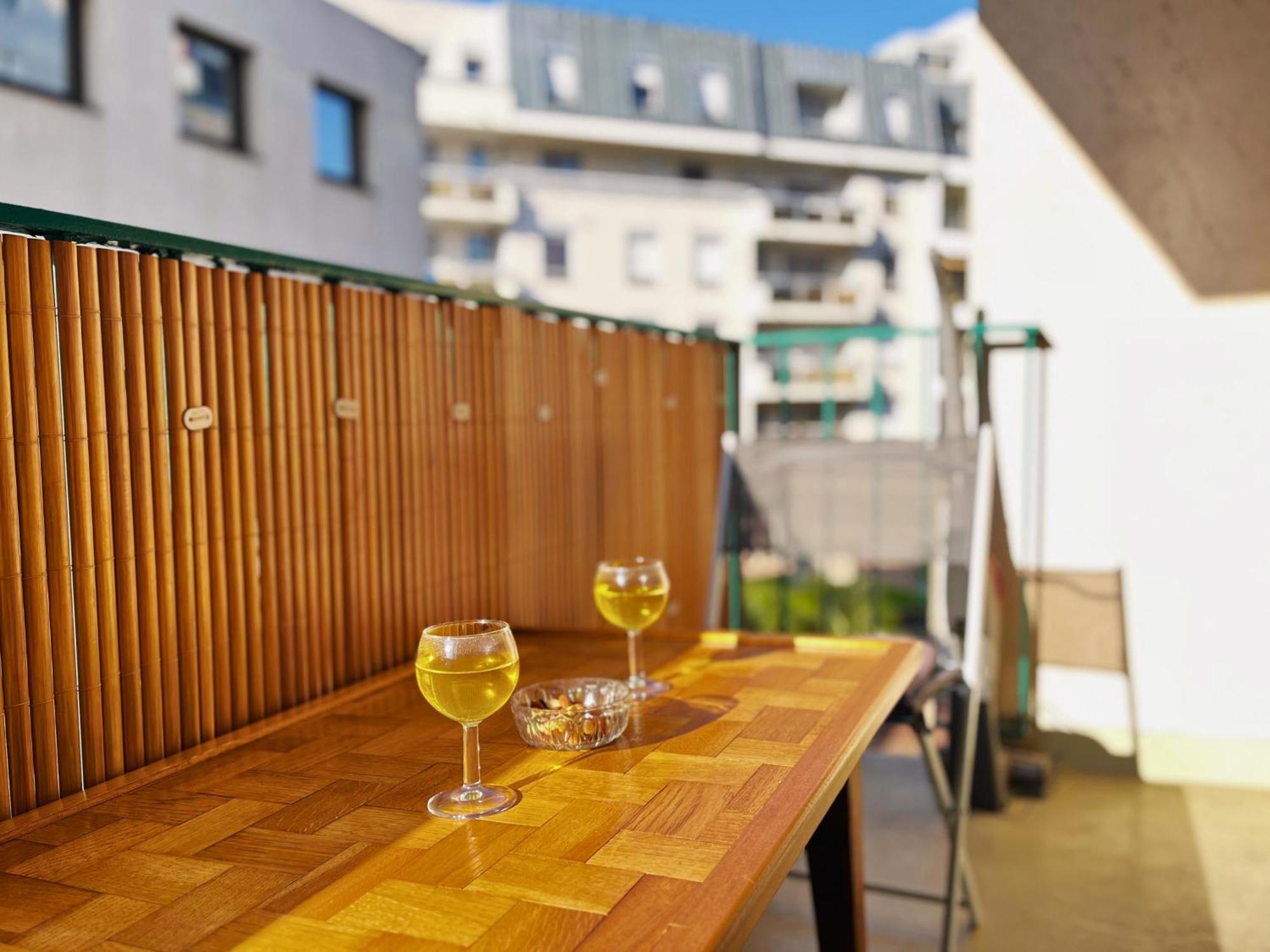 La Tour - Tout Confort - Hypercentre - Balcon #Sirdest Franconville  Εξωτερικό φωτογραφία
